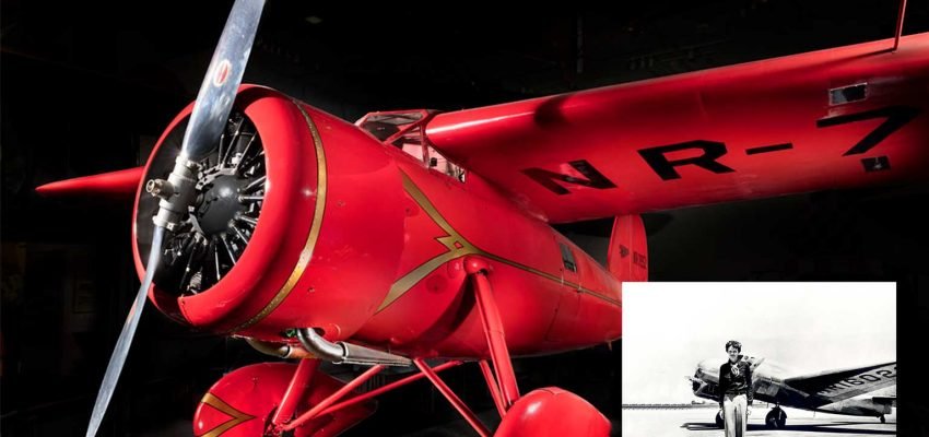 amelia earhart plane