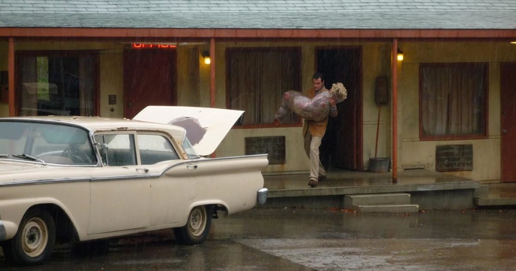 Hotel worker describe the scariest thing they've ever witnessed