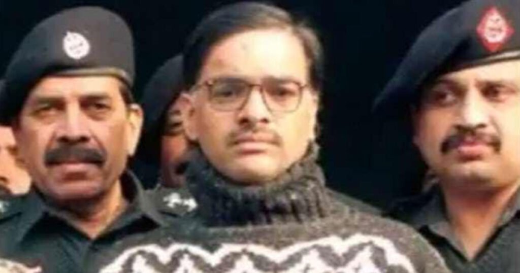 Javed Iqbal, The pakistani serial killer who killed 100 young boys